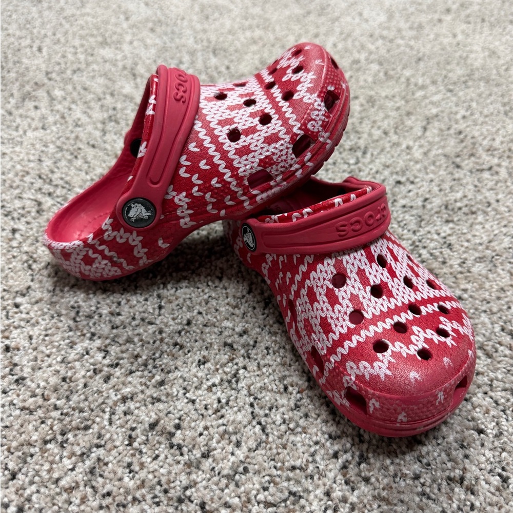 CROCS Red Patterned Kids